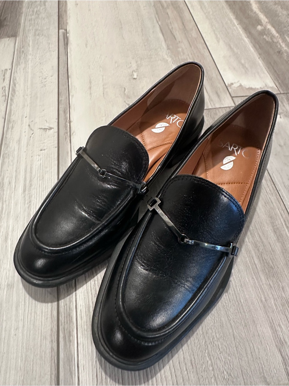 Black Leather Women’s Loafers size 5.5